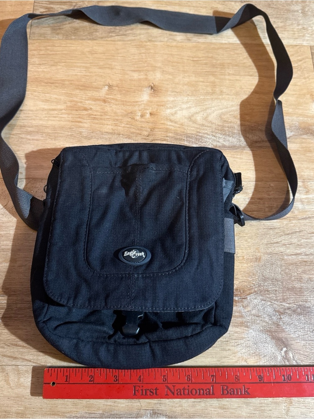 Eagle Creek Slate Blue Crossbody Sling Bag Shoulder Travel Messenger Daypack